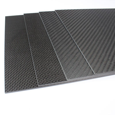 6mm 1.5mm 1mm 0.5mm 탄소 섬유 잎 CFRP 판 열 압력 400x500mm
